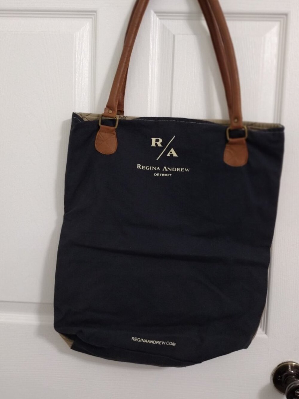 Regina Andrew Detroit Canvas Large Tote Bag Dog Angel Graphic Brown  Straps - Picture 4 of 8